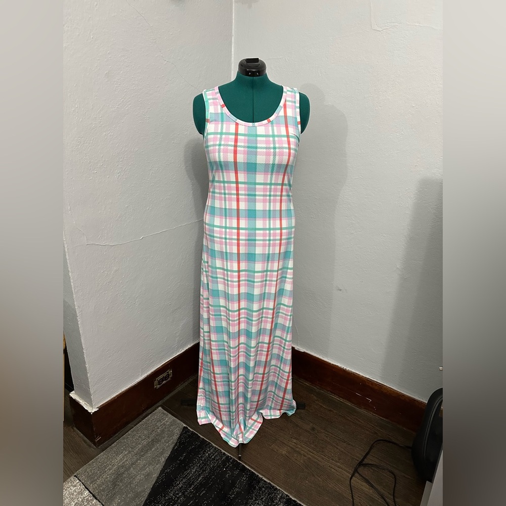 LuLaRoe Dani Sleeveless Lightweight Pastel Maxi Dress